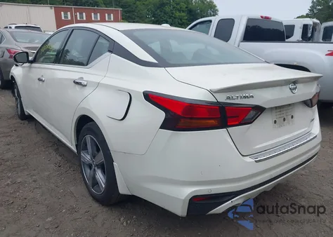 2019 Nissan Altima 2.5 Sv z USA, uszkodzony, nr VIN 1N4BL4DW9KC153148